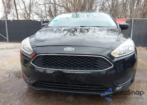 2016 Ford Focus S from USA, damaged, VIN 1FADP3E23GL258083